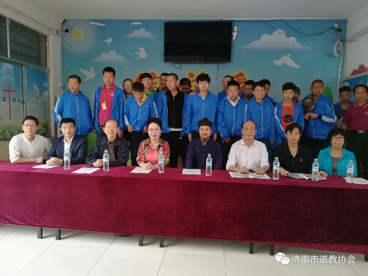 爱心传递——济南方圆培训学校启动仪式